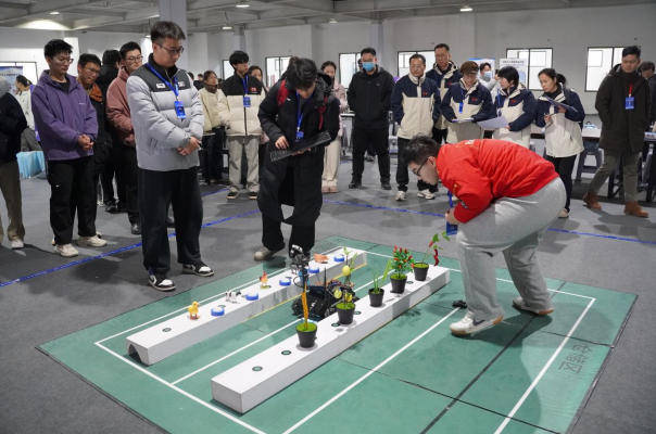 數智賦能新發展 2025河南人工智慧創新大賽蘭考啟幕:人工智慧