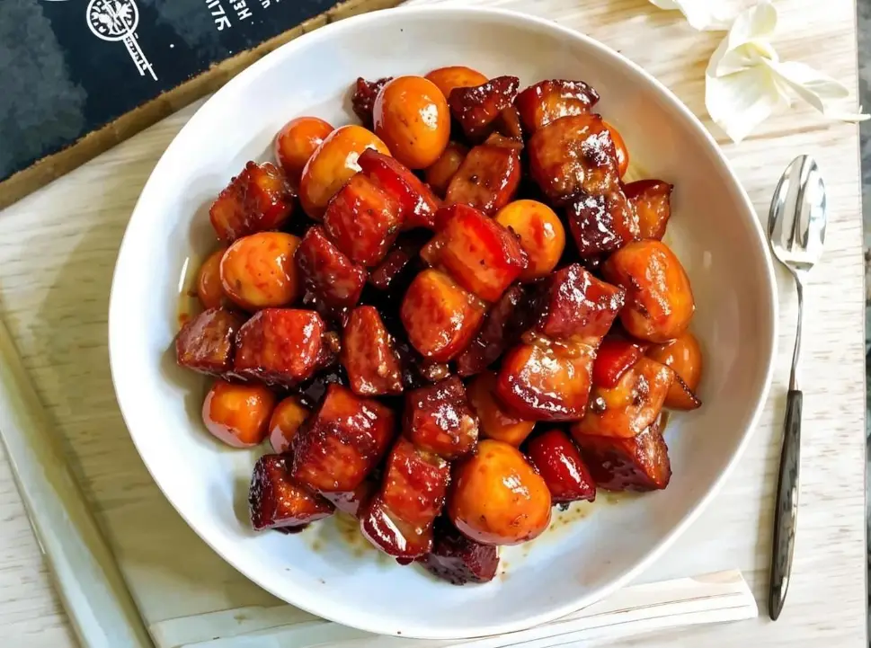 原創美食說：蔬菜丁炒饅頭~剩饅頭也有春天