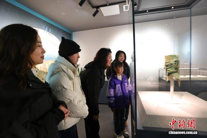 “一帶一路”暨巴蜀文化旅遊走廊珍稀文藏展在重慶梁平啟幕