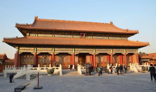 慈寧宮裡的奇怪雕刻：陵墓才會有的雕刻，竟出現在慈寧宮