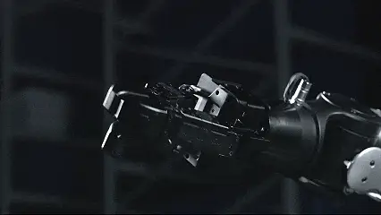 極智嘉釋出人形通用倉儲機器人，引領無人倉新紀元！