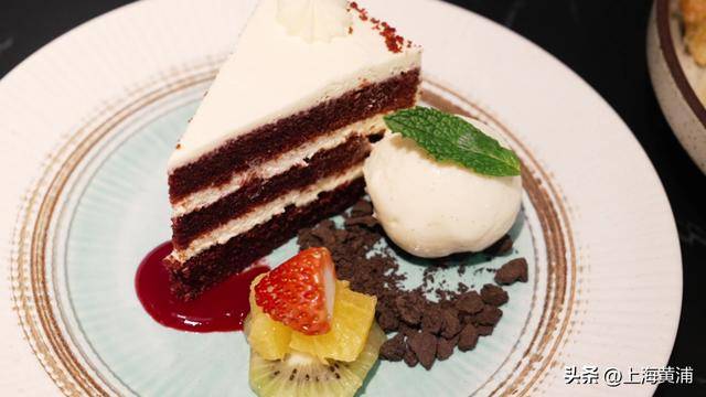 石庫門裡，竟然有正宗美式煙火氣？！｜環球美食在黃浦