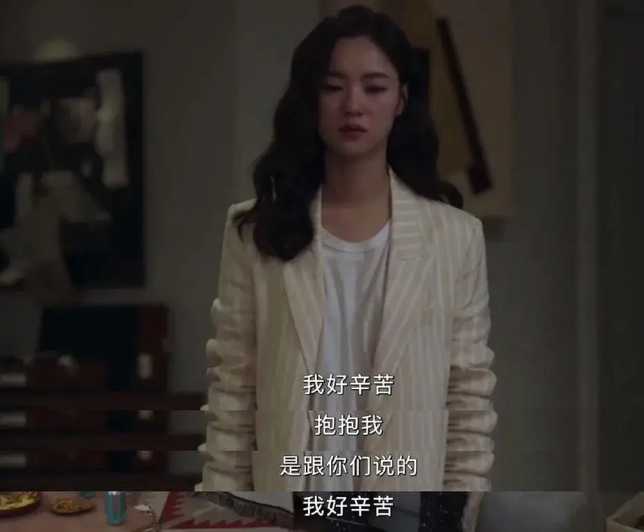 影視劇擠滿“薛定諤的家人”，這屆觀眾正為非傳統關係上頭