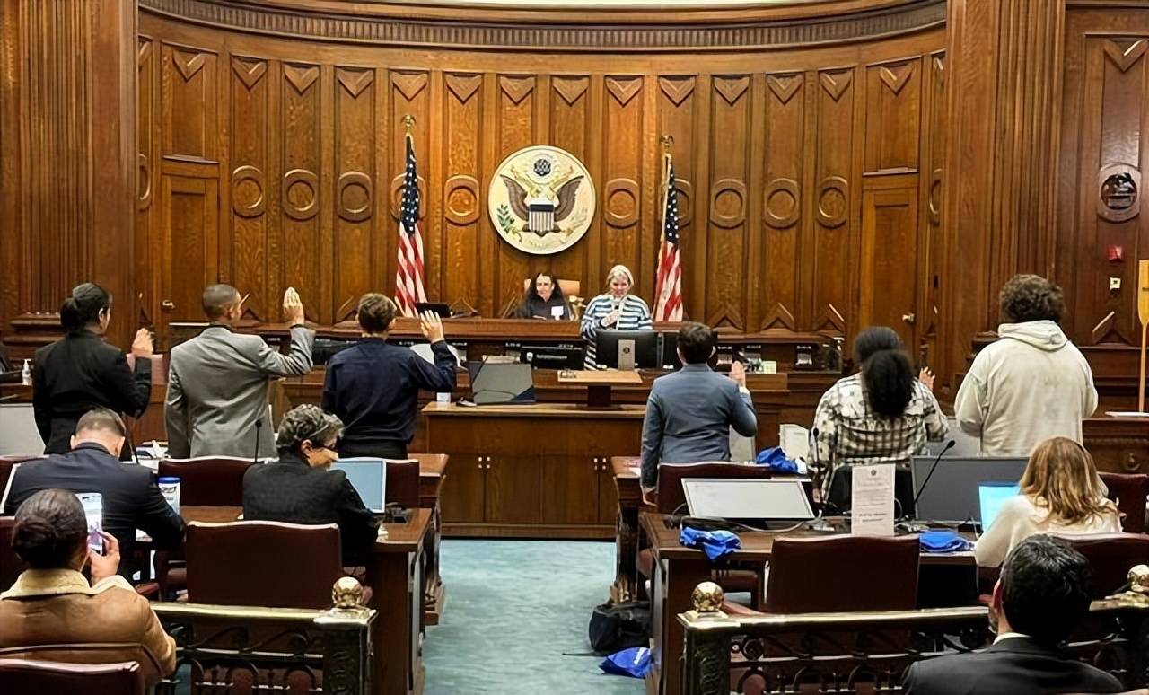 原創美國那麼亂，富豪為何不移民東方？明明治安更好，背後真相太現實