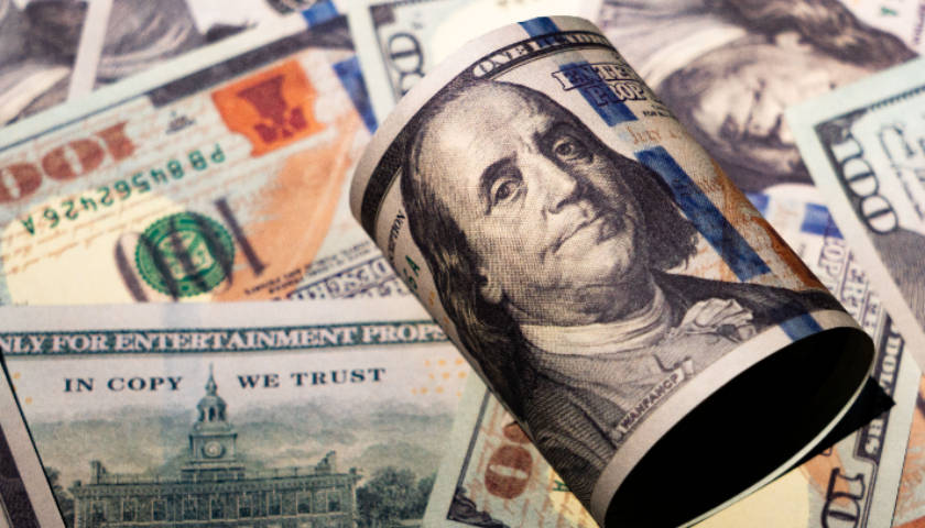 中國科技公司，正在全球放貸