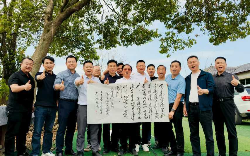 紮根人民 書法“五進”——曾昭才先生的藝術堅守與人民情懷