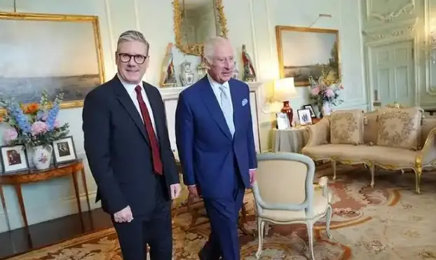 原創中英簽下45億大單後，英國突然對華出手，中企被拉黑，外交部反擊