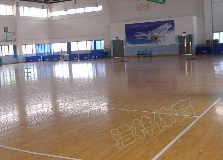 浩林體育|羽毛球館首選實木運動地板？運動木地板|體育木地板