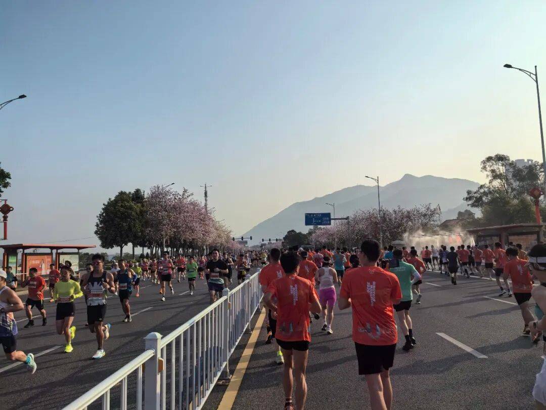 原創這哪是賽後美食，簡直就是清遠食堂自助餐