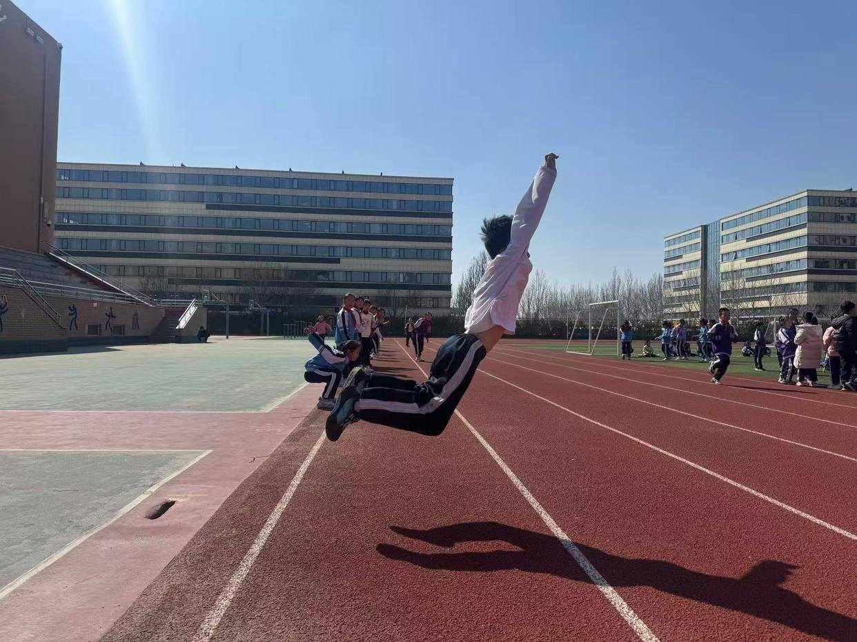 活力滿校園 運動伴成長——東營市英才小學以體育鍛煉解鎖少年新姿態