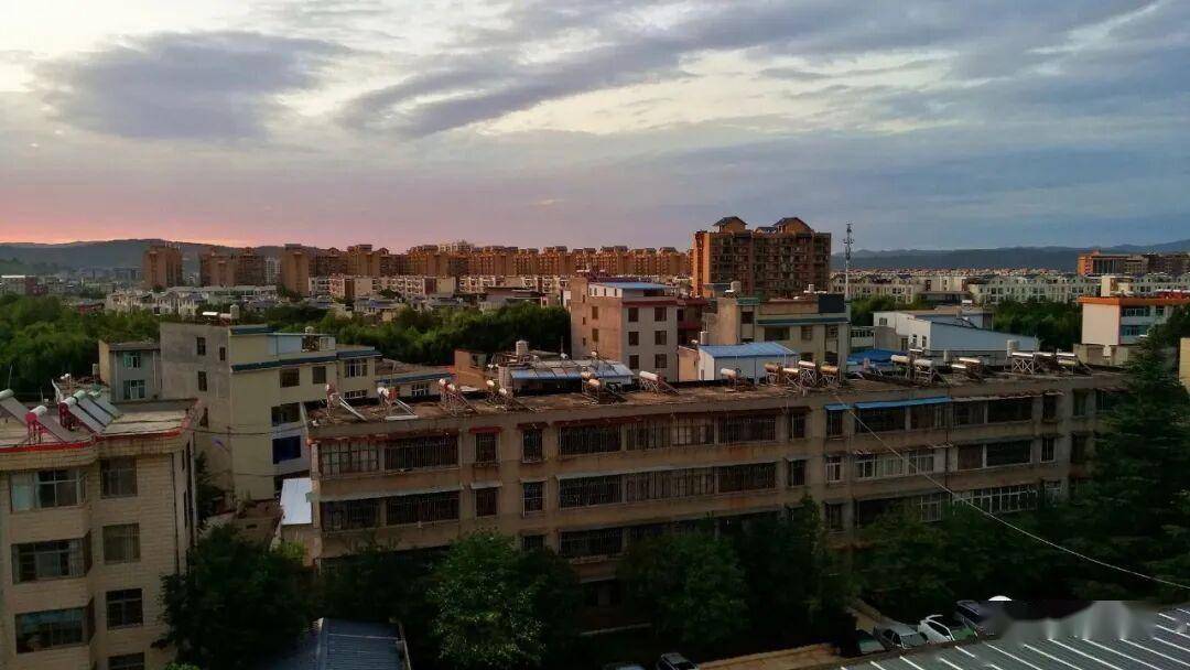 原創泡沫之殤：日本房產泡沫破裂的教訓與當代啟示