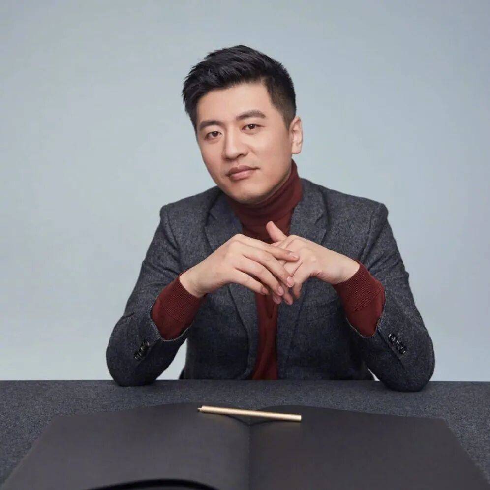 考研名師張雪峰因心源性猝死經全力搶救無效，在蘇州逝世