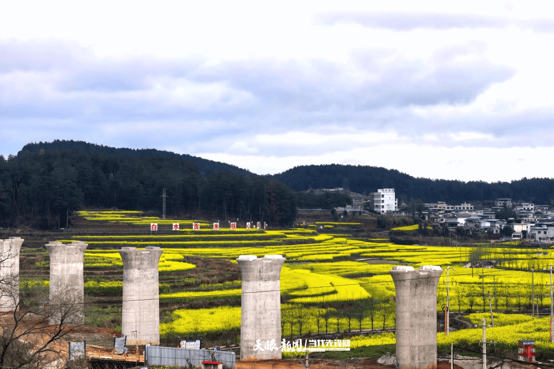 銅吉鐵路重點工程快速推進
