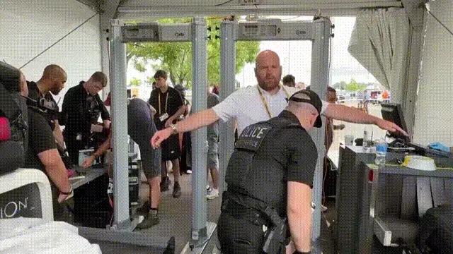 聽鑑世界 | 安保資金遲滯、移民政策干擾 多重挑戰為2026世界盃美國賽區蒙上陰影