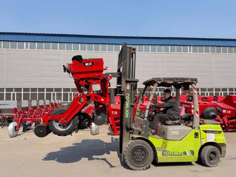 科技賦能備春耕，黑土沃野啟新程