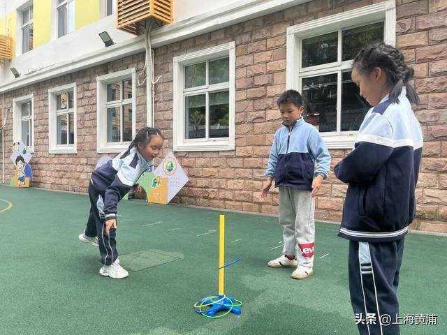 課間15分鐘，這所小學裡的學生在玩些啥？