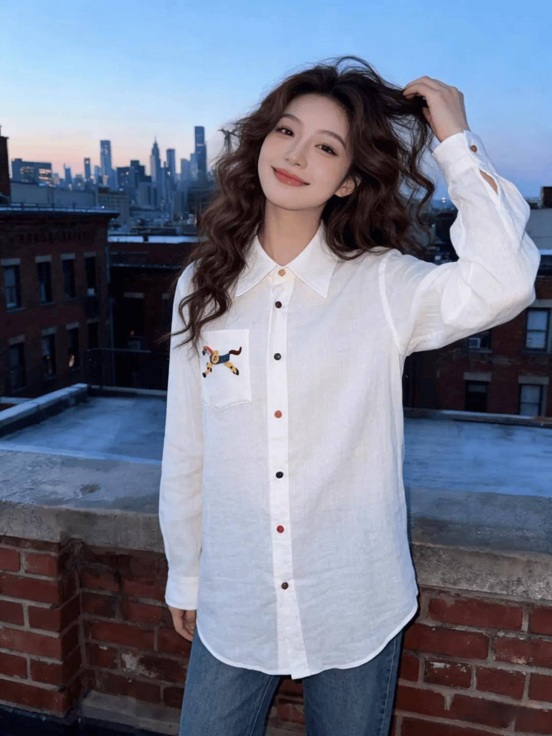 義大利百年“老錢風”，彩虹扣+小馬刺繡苧麻襯衫，穿出定製質感！