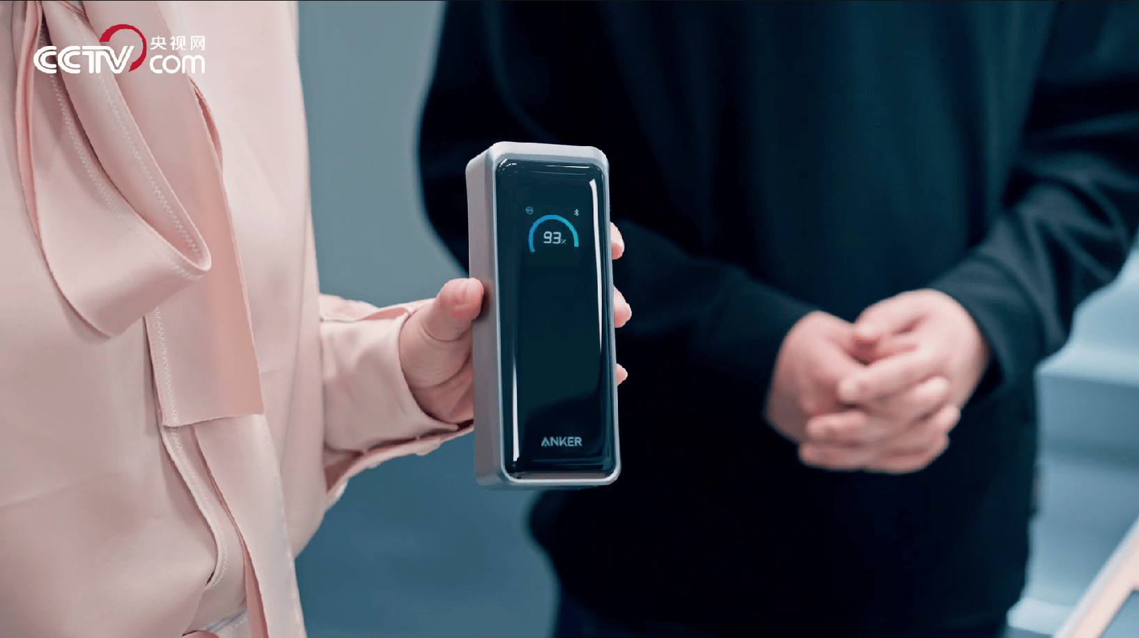 央視×影視颶風Tim探訪安克全球實驗中心，解鎖充電背後的硬核科技實力