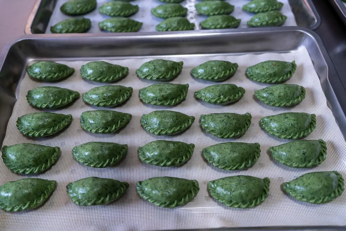 原創春天限定美食！香煎艾草青團，外酥裡糯滿口春意