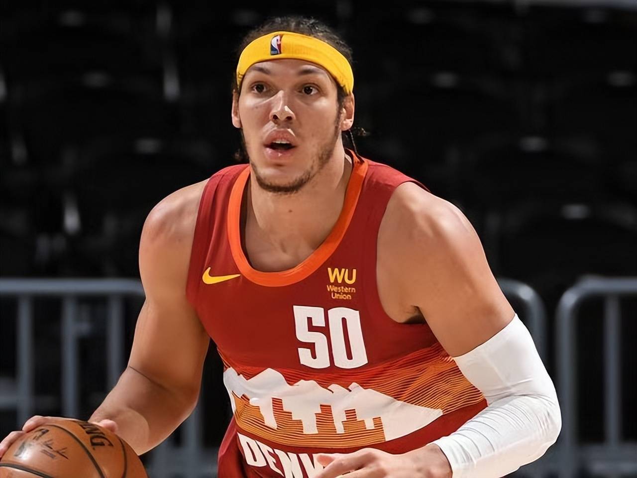 原創為掘金帶傷出戰，結果卻遭拋棄！NBA呂布擺上貨架，遭麥迪式悲劇