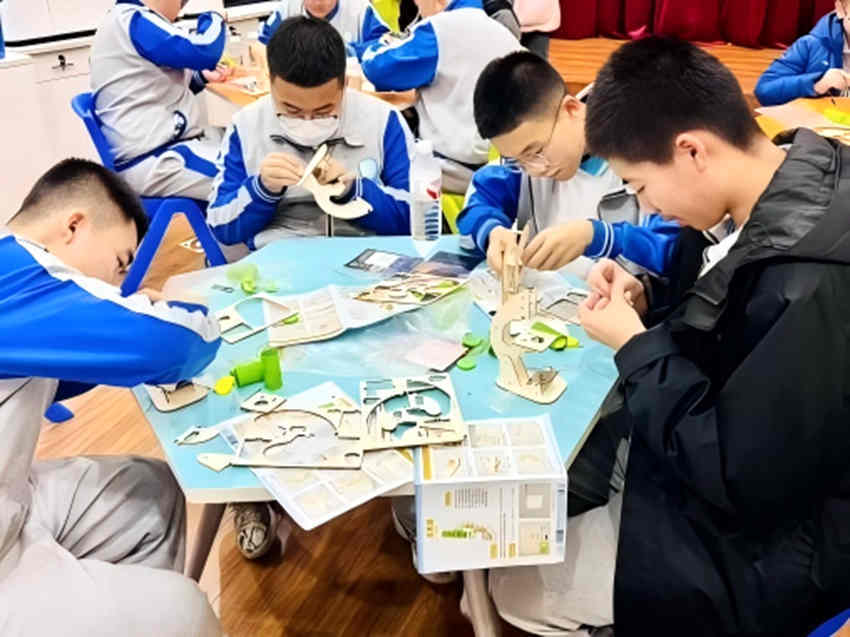 以和美教育 築成長高地