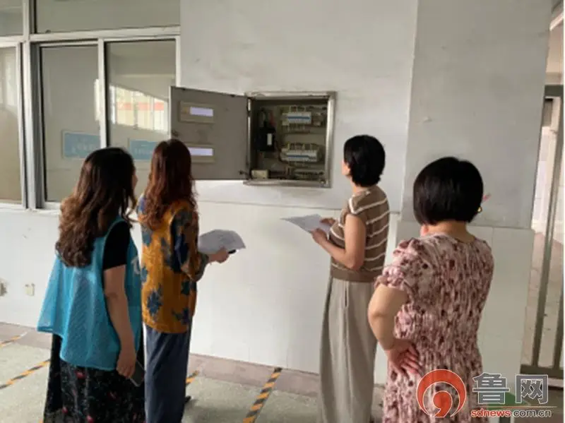 原創排查安全隱患 築牢暑期防線——文化路小學開展暑假前校園安全隱患排查