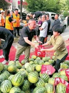 免費送環衛工人、快遞小哥